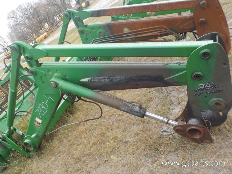 741 LOADER 8FT W/ GRAPPLE